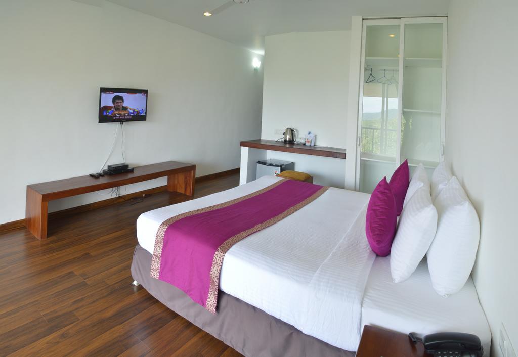 Emerald Hill Hotel Kandy Quarto foto